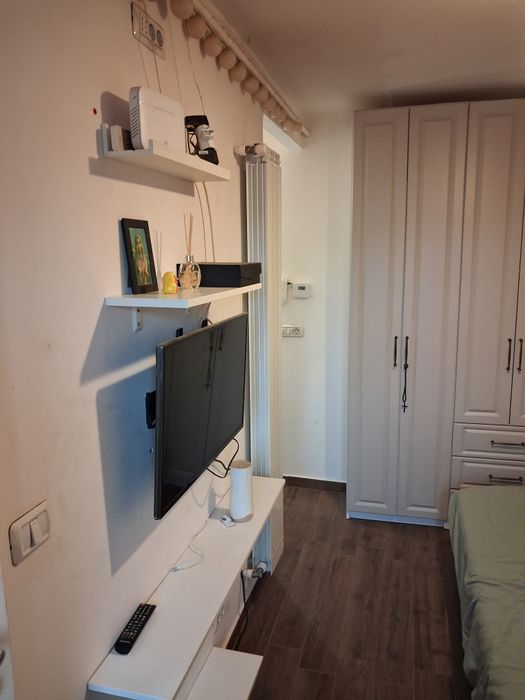 Particular,închiriez garsoniera la studenta