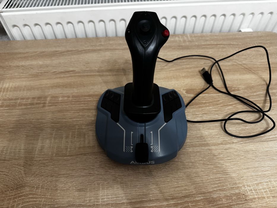 Trustmaster TCA Sidestick Airbus edition