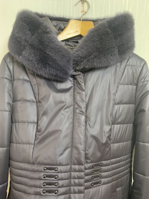 Продам куртку, пуховик