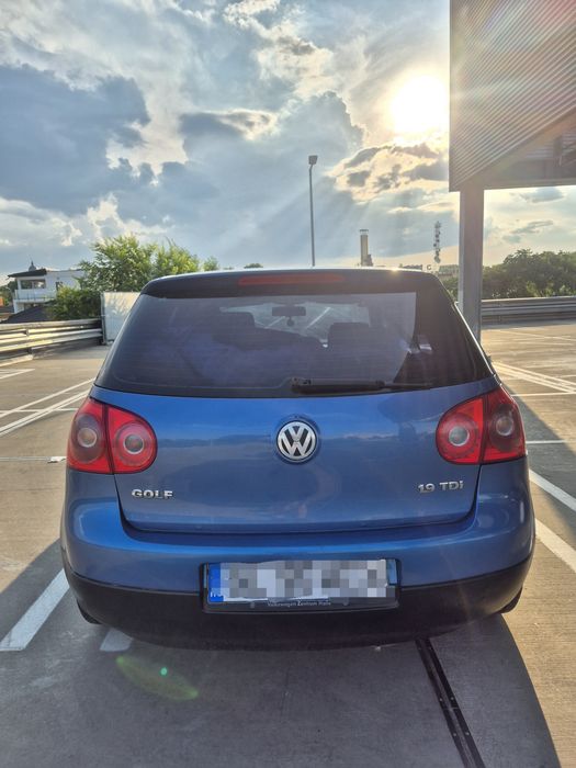 VOLKSWAGEN Golf 2004 — imagine 4