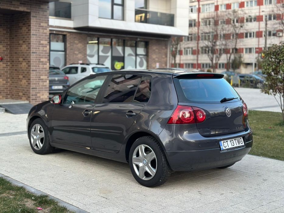 Golf 5  1.4 Benzina - [ 2006 ] Stare Excelenta .