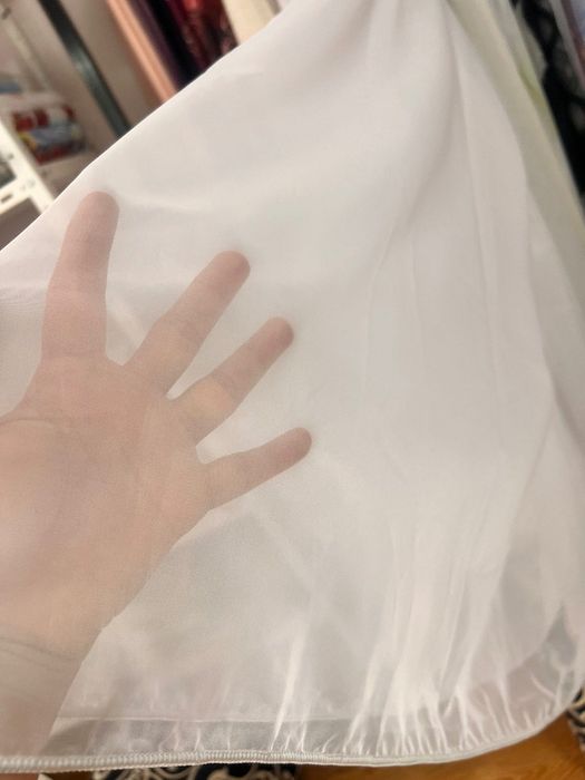 Пердета тип-бял воал