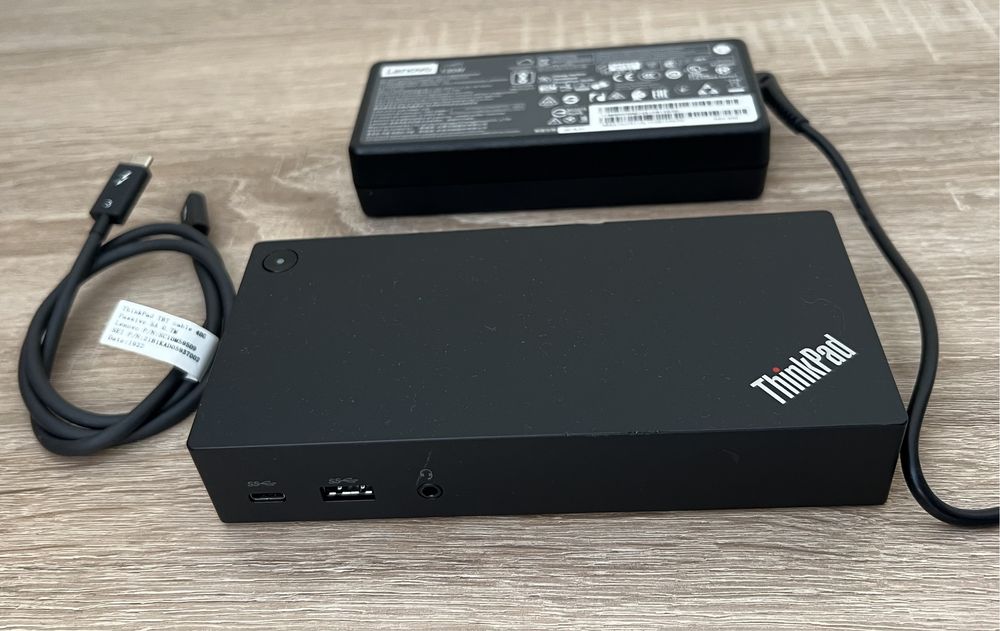 Docking Station Lenovo Thunderbolt HDMI Dock USB C / A