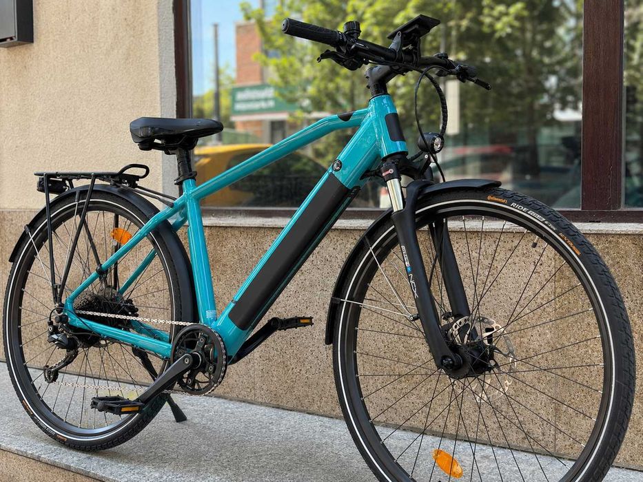 Vând bicicletă electrică: Econic One Urban