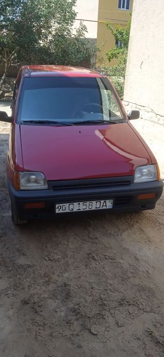 Moshina Tiko naqt pulga
