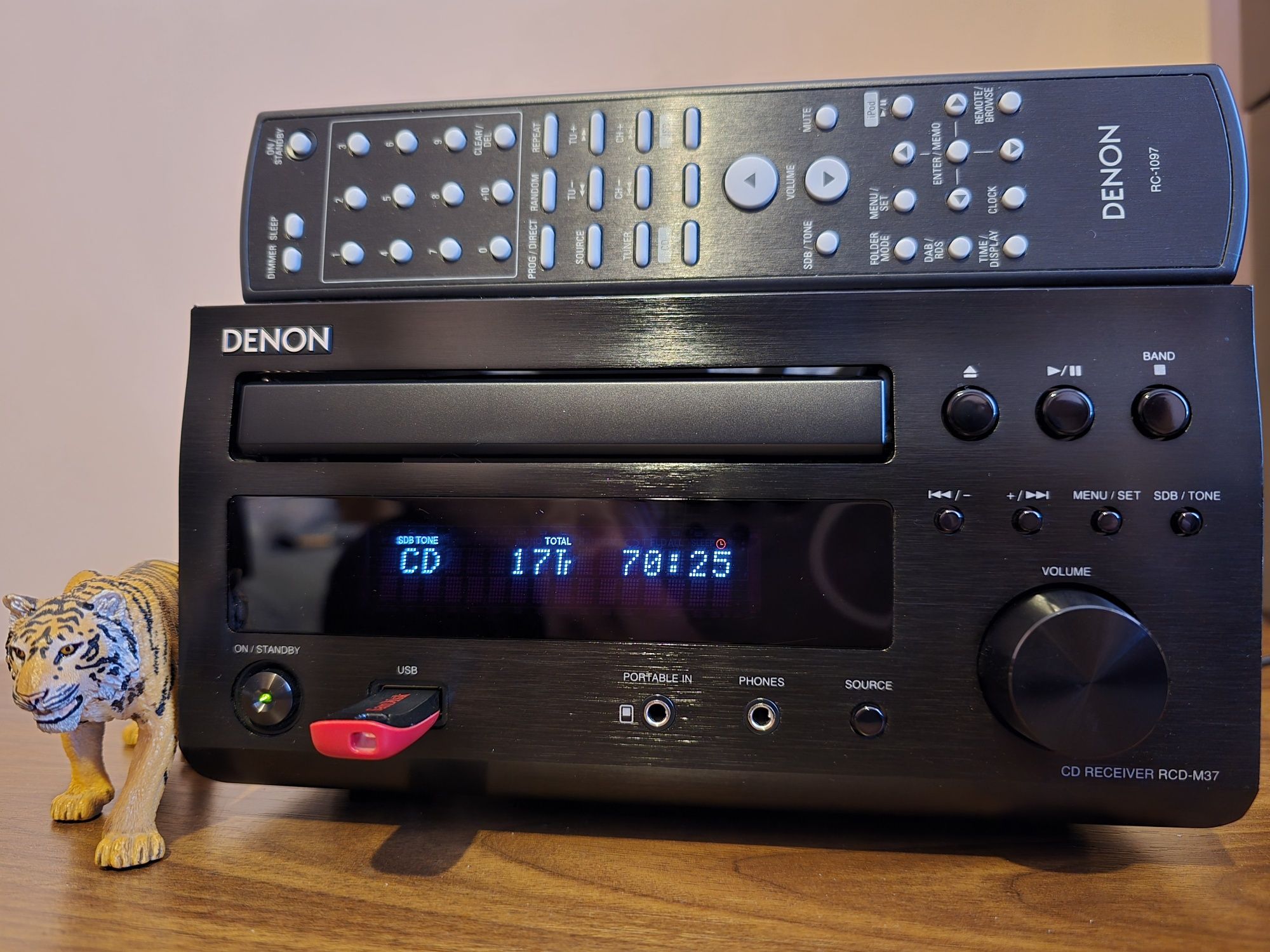 Denon RCD-M37DAB review | Gadget Reviews