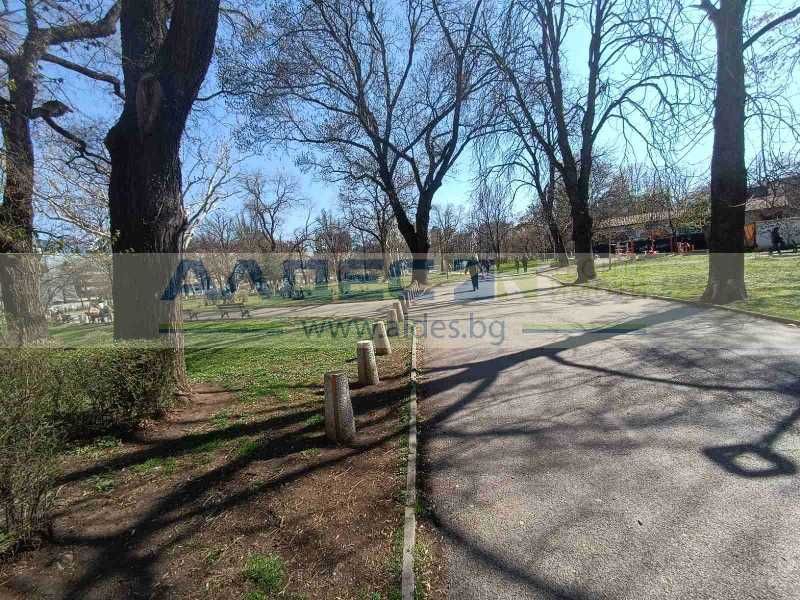 Дава се под наем Двустаен апартамент в София, Център - 68 кв.м за 650 € - Снимка #13