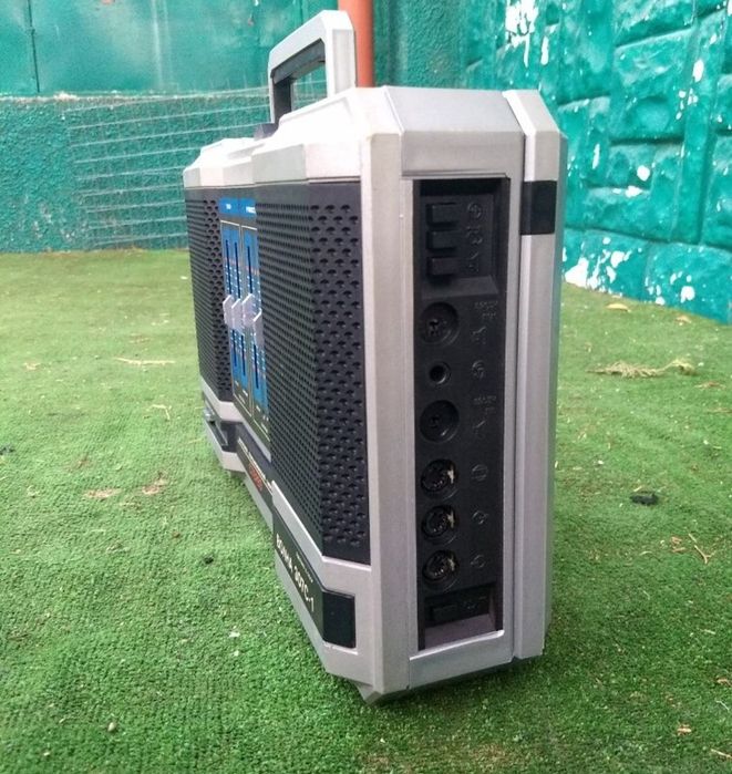 - Pickup Pick-up Volna URSS boombox.