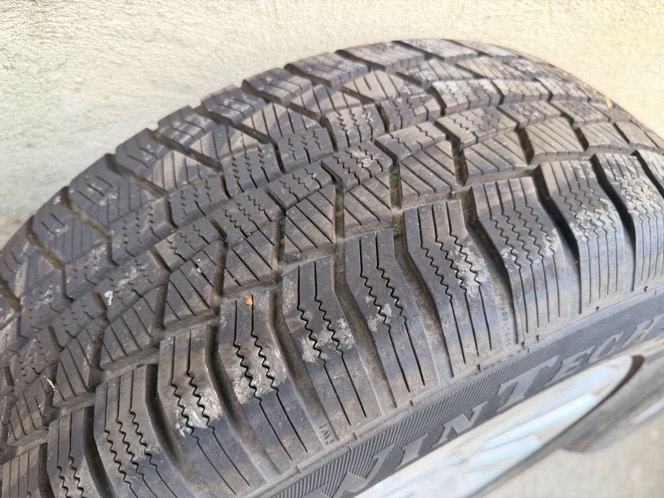 JANTE aliaj + ANVELOPE iarnă R16 – aproape noi – GATA DE MONTAT!