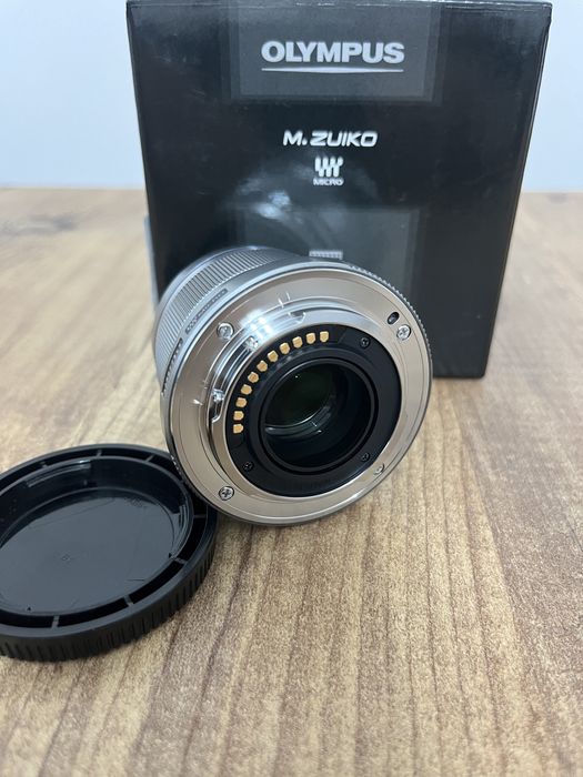 Obiectiv MFT Olympus M Zuiko 45mm F1.8