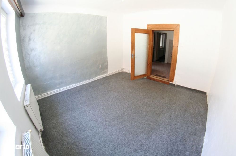 Casa mansardabila in zona Dealul Cetatii - Colina Universitatii