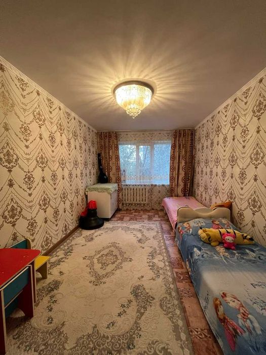 Продам 3х комн кв Авиагородок 2этаж