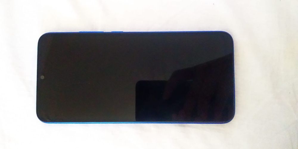 Телефон Редми 9А