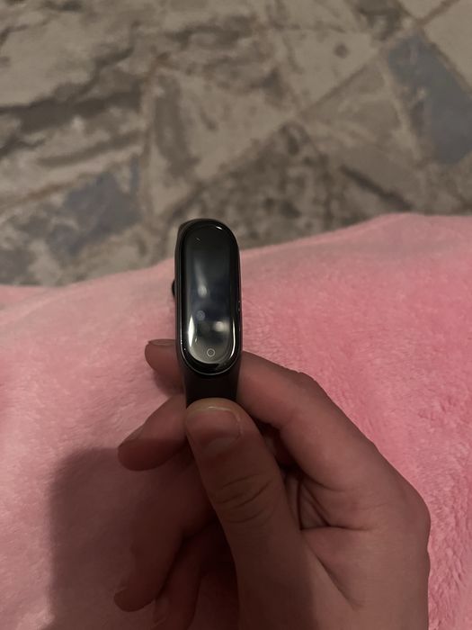 Mi band 4 часы электронные