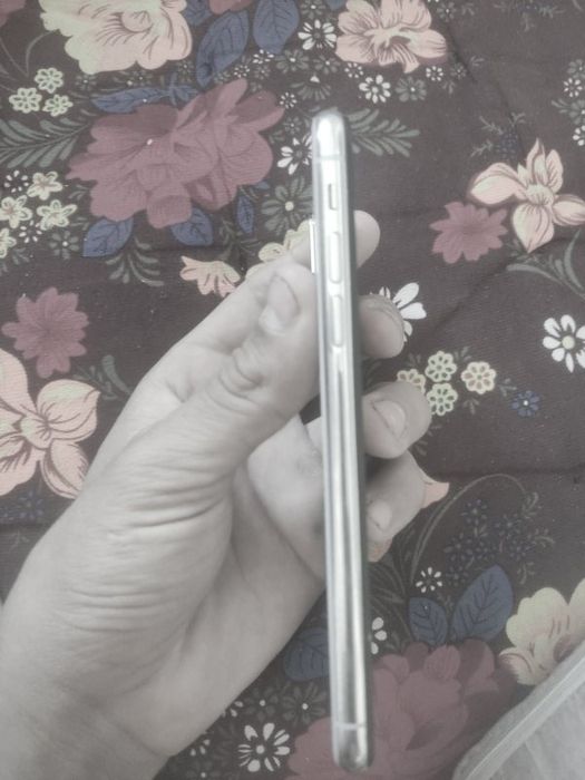 iPhone x sotiladi