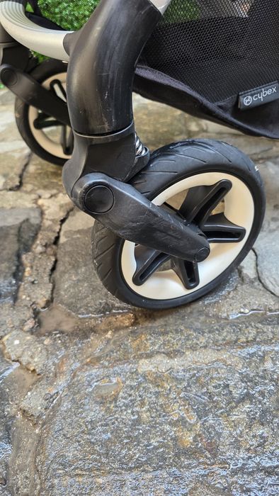 Количка Cybex Talos S Lux 2023 +  столче за кола Cybex Aton 5