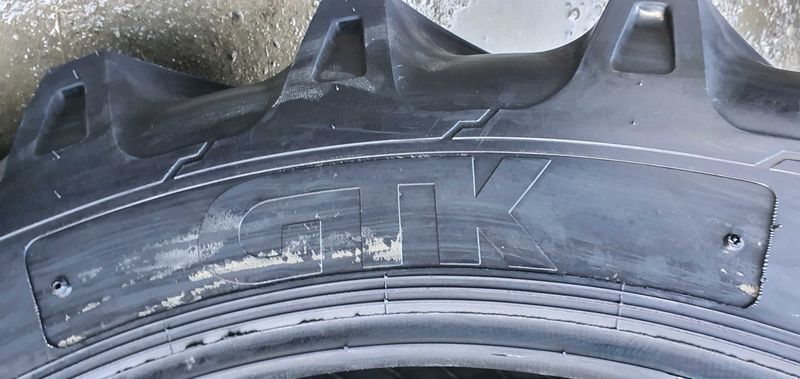 12.4-32 8 pliuri noi de la GTK pentru utilaje agricole cauciucuri AGMV