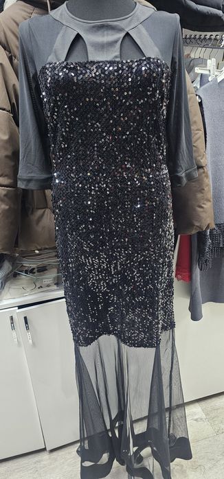 Вечернее платье с пайетками, размер 46