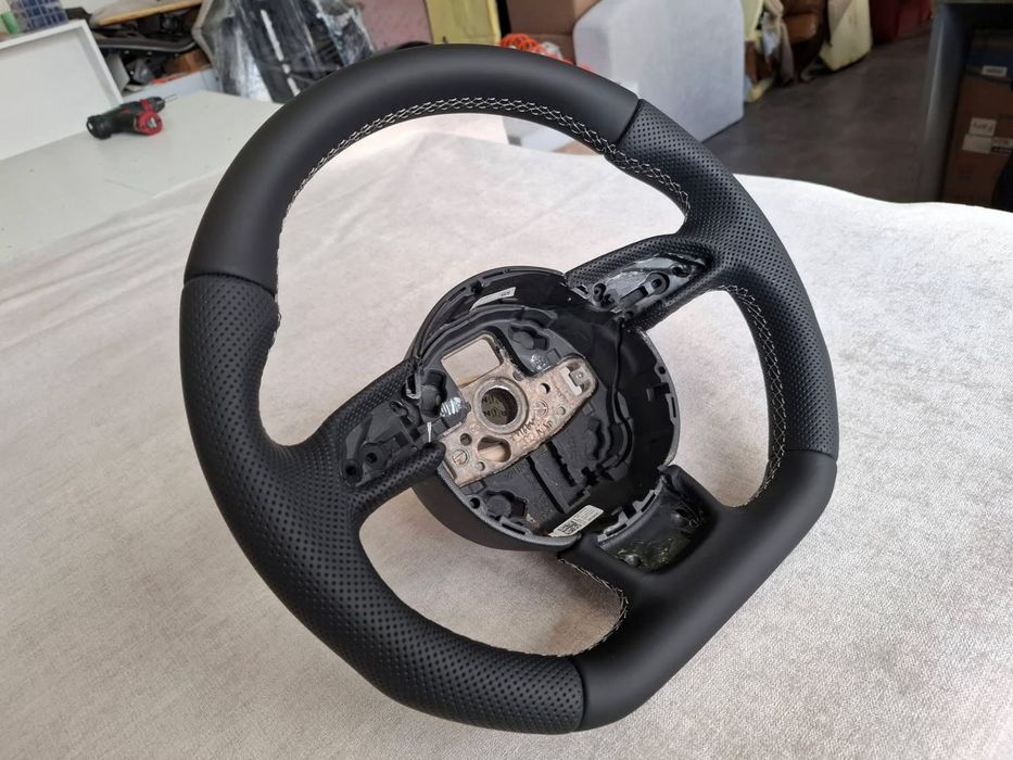 Волан за Ауди ОРИГИНАЛЕН