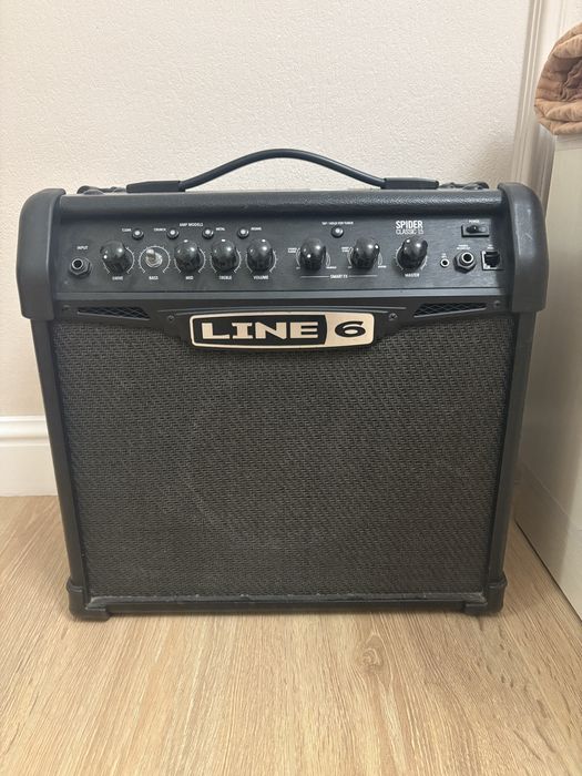 Продам комбоусилитель