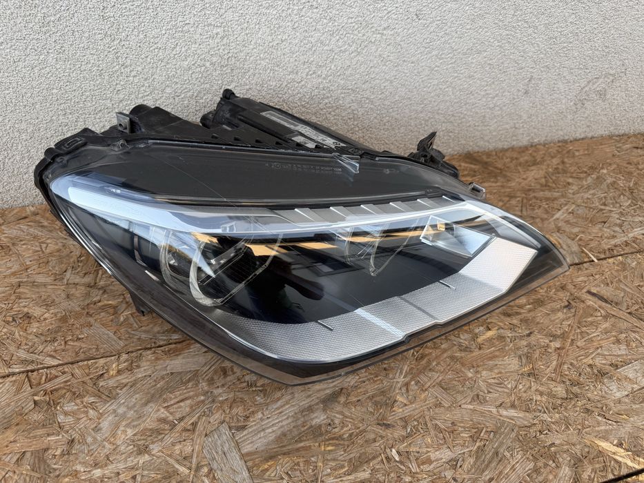 Far dreapta BMW Seria6 F06 F12 F13 Full LED Adaptiv Original Europa