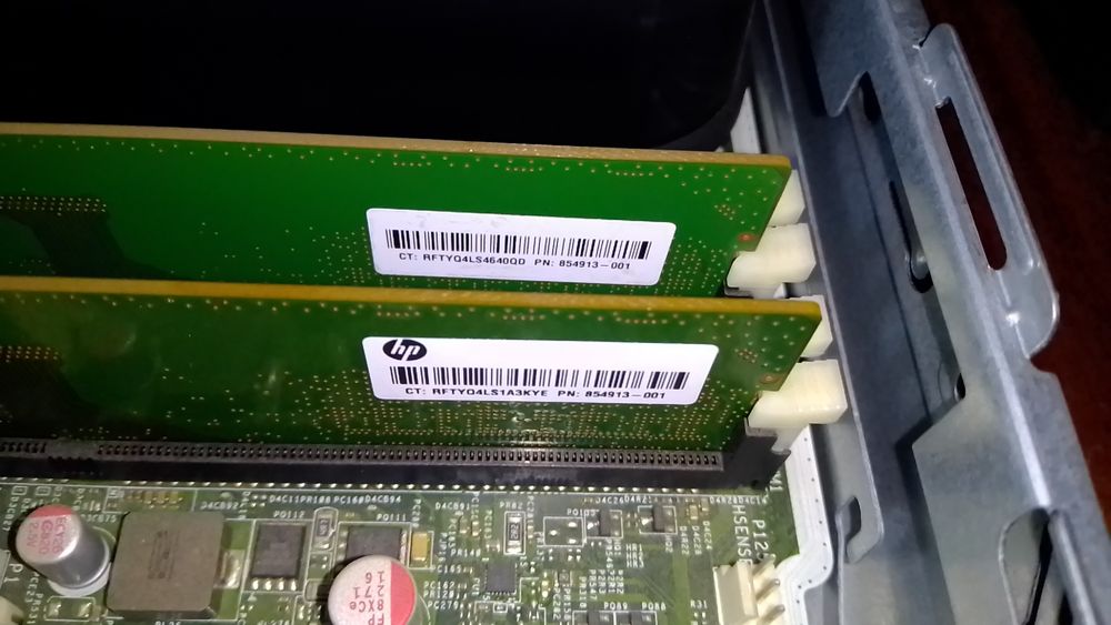 Ram Ddr4 2x8gb 2400 Samsung, за компютри различна седмица