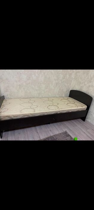 Односпальная кровать