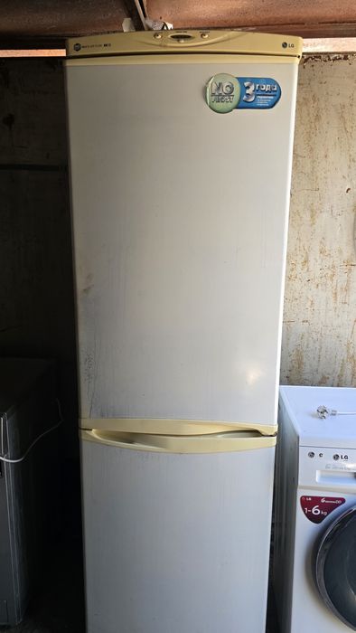 Продаётся холодильник