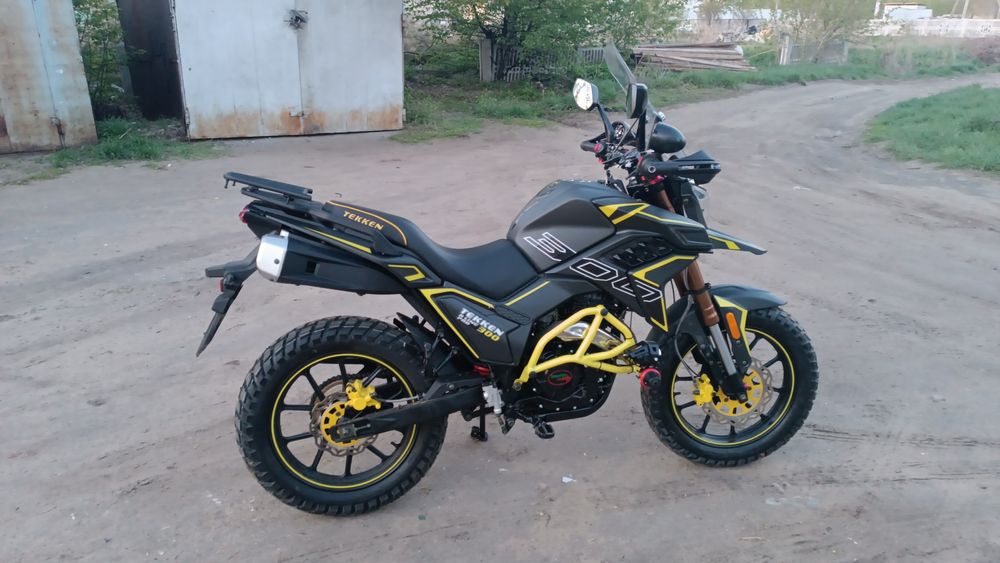 Мотоцикл новый .