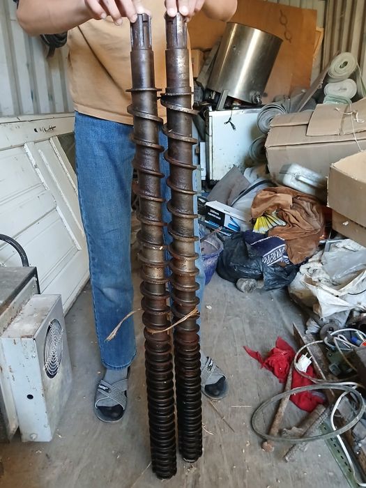 Kukuruz ishlab chiqarish uchun val