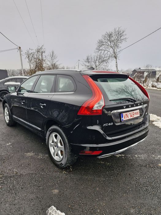Volvo xc 60 ,190cp,full an 2017
