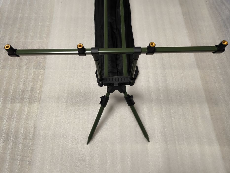 Rod Pod EASTSHARK SBN130 pentru 4 lansete cu 4 picioare ( Duo Pod ]