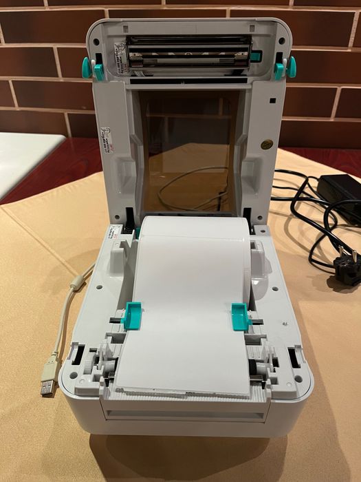 Eтикетен баркод принтер