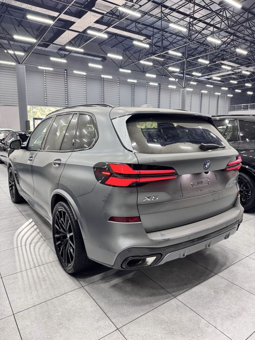 Продаётся Bmw X5 xdrive50e 2026 Насия савдо 15.7