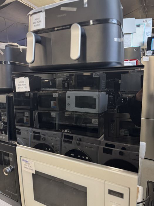 Cuptor cu microunde încorporabi Siemens BF722L1B1