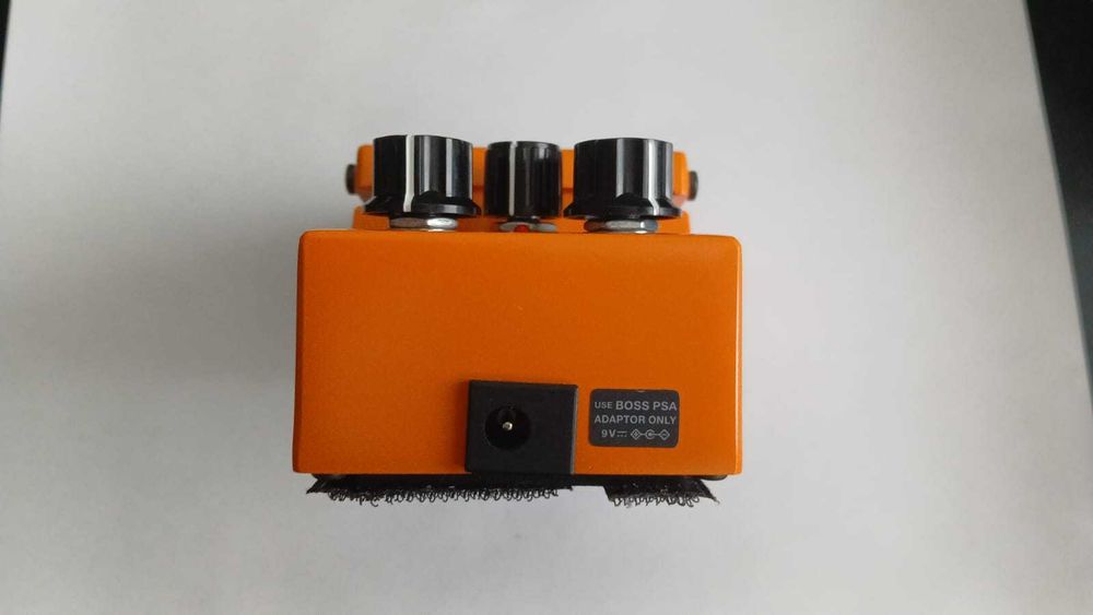 Гитарная педаль эффектов BOSS DS-1 Distortion