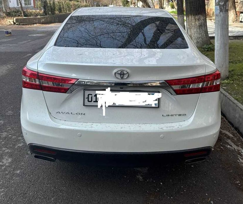 Продаётся Тойота Авалон Лимитед