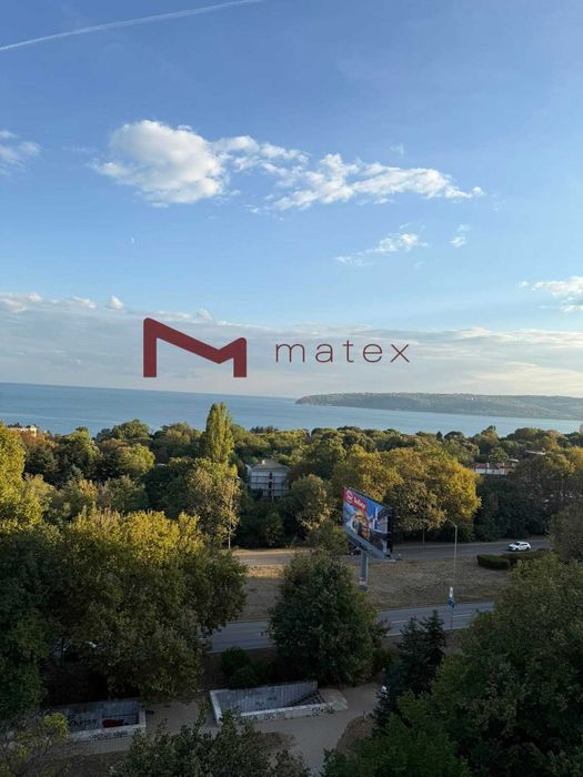 Продава се Тристаен апартамент в Варна, Чайка - 125 кв.м за 3920 €/кв.м - Снимка #1