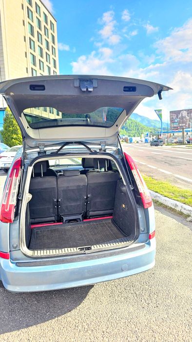 Ford C-Max 1.8 115 cp 190.000 km