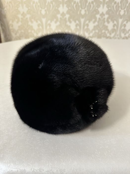 Головные уборы для женщин