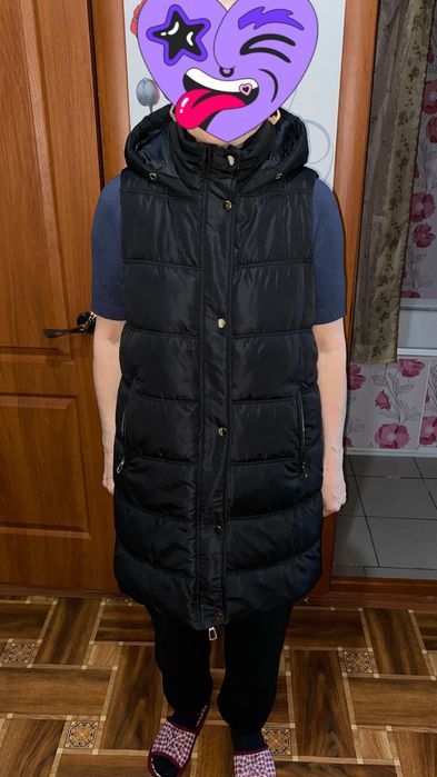 Продам жилетку новую