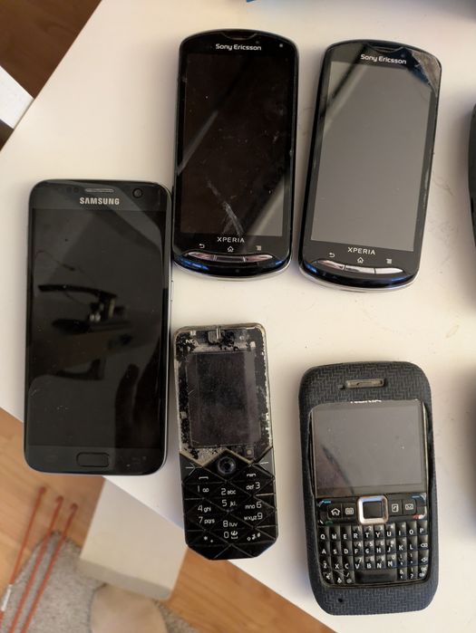 Telefoane mobile vechi Nokia sagem Sony Ericsson etc
