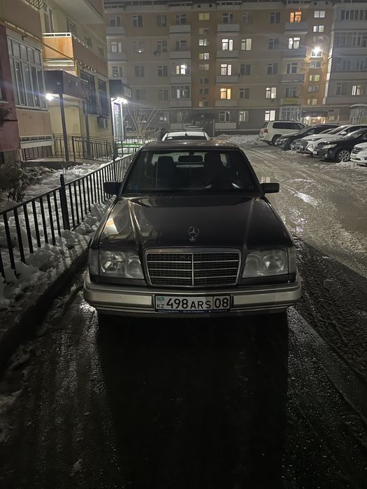 Мерседес w124 E320