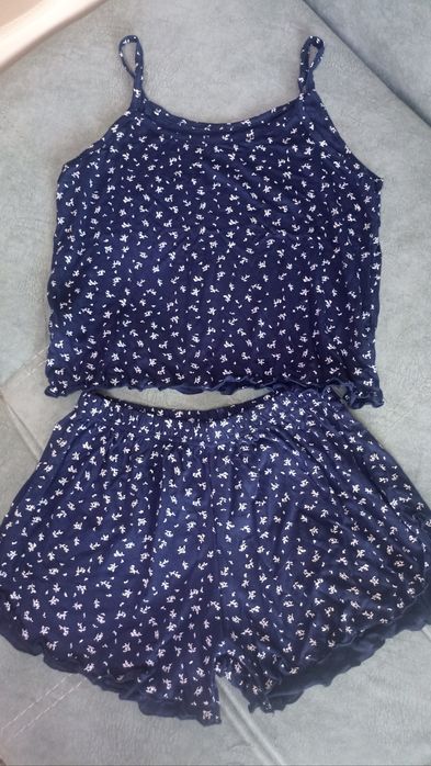 Продам домашние костюмы