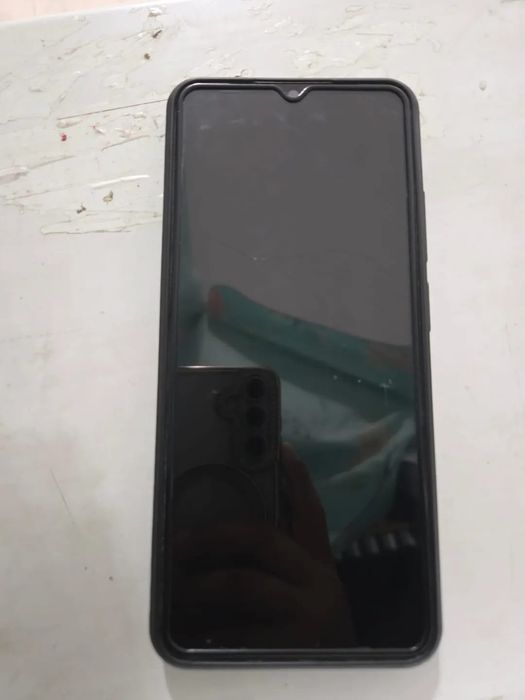 Продаю redmi 12c
