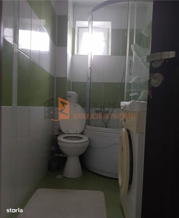 Apartament 2 camere cf 2 semidecomandat zona Spiru Haret