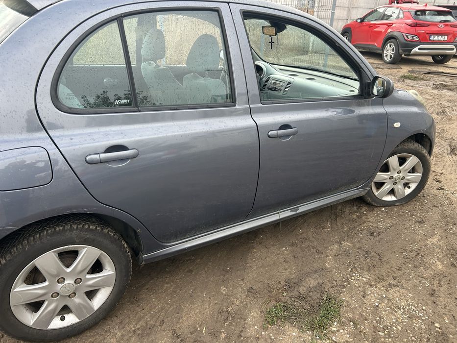 Vand far stanga si dreapta Nissan Micra 2004-2009