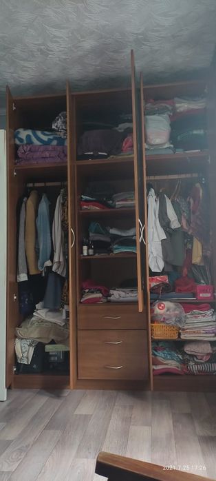 Продам шкаф в хорошем состоянии