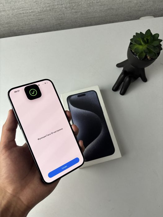 Iphone 15 pro max 256gb 84%
