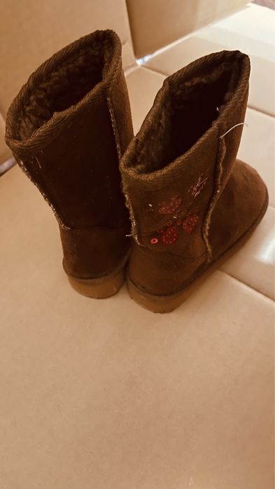 Угги на девочку. Размер 26